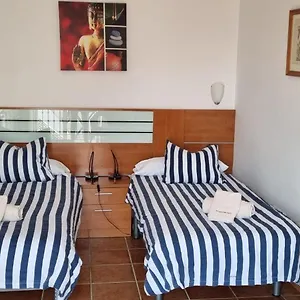 Nerjaluna Apartment Nerja